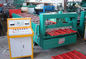 Green Color Roofing Sheet Roll Forming Machine With Stainless Steel Slide ผู้ผลิต