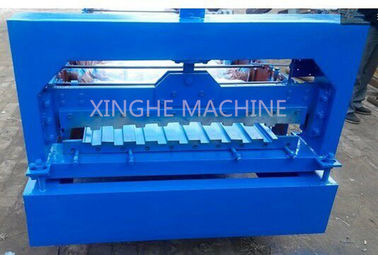 ประเทศจีน Automatic Rolling Shutter Strip Making Machine For Making Corrugated Sheet ผู้ผลิต