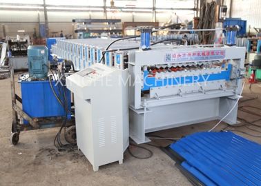 ประเทศจีน PLC Automatic Zinc Roofing Roll Forming Machine / Corrugated Roof Sheet Making Machine ผู้ผลิต